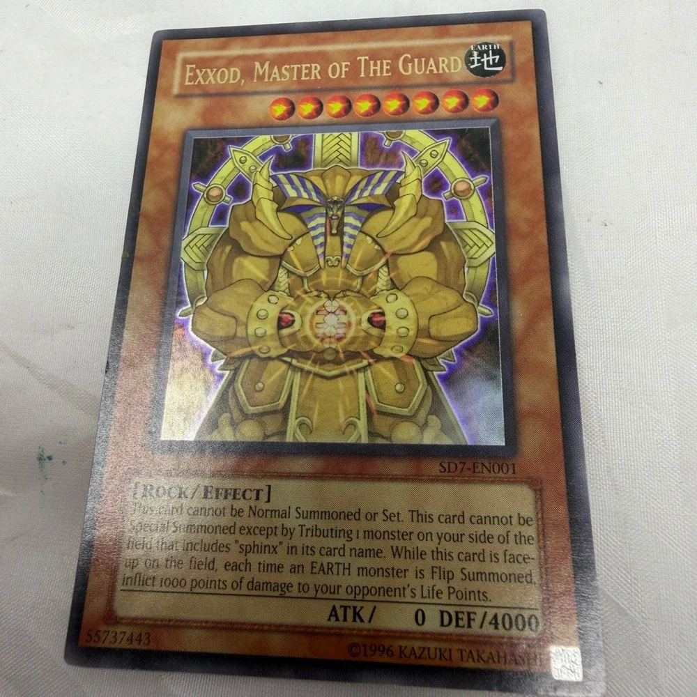 Yu-Gi-Oh Exxod Master of The Guard SD7-EN001 Ultra Rare Earth Rock Effect Card